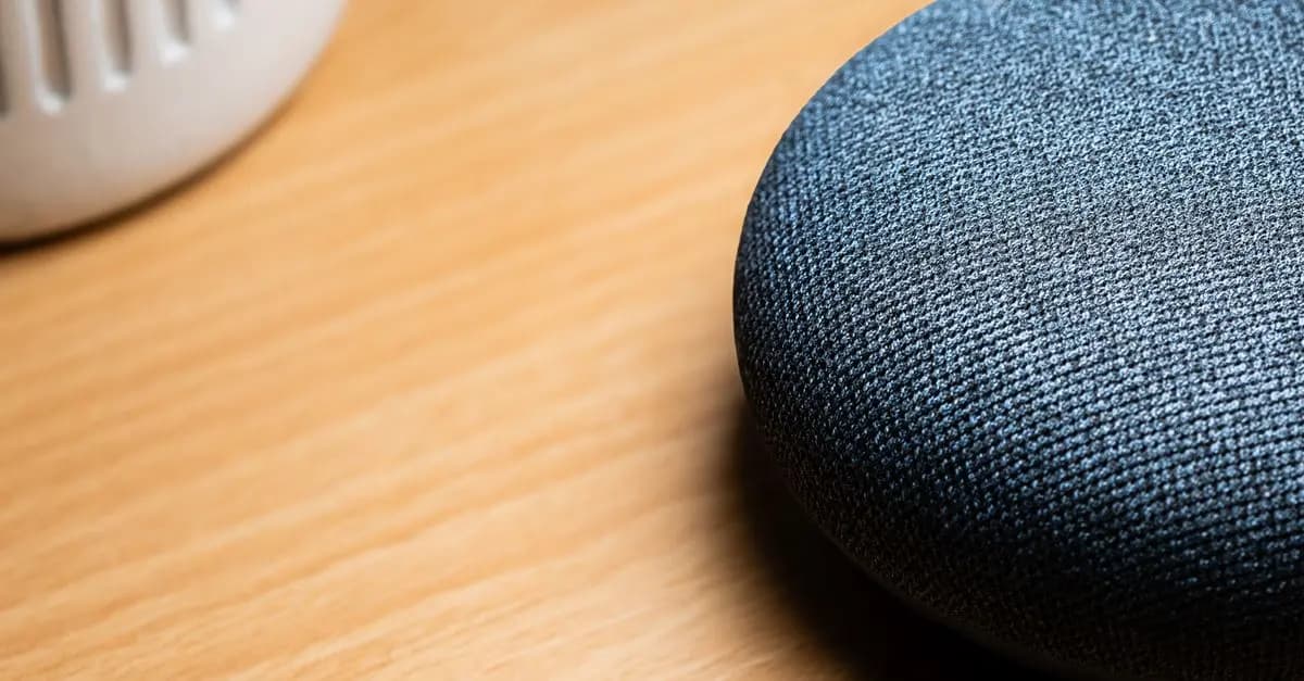 Cómo integrar asistentes de voz en sistemas de audio